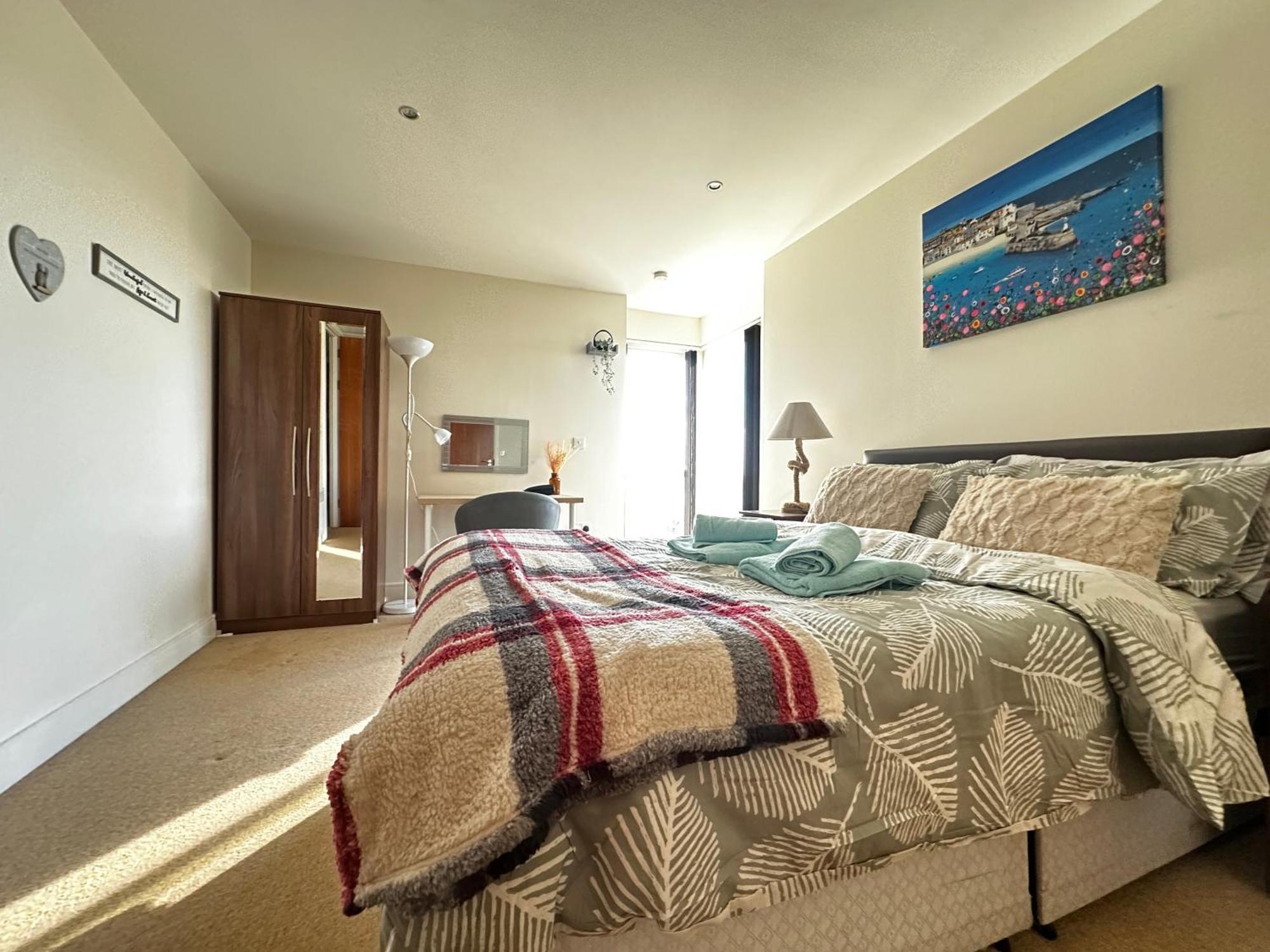 Coastline Apt Nearby The Beach スウォンジー エクステリア 写真